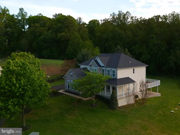 $1,299,000 | 8091 Side Hill Drive, Warrenton, VA 20187
