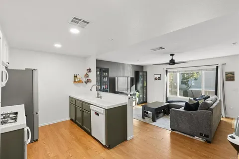 $385,000 | 9728 Marilla Drive, Unit 805, Lakeside, CA 92040