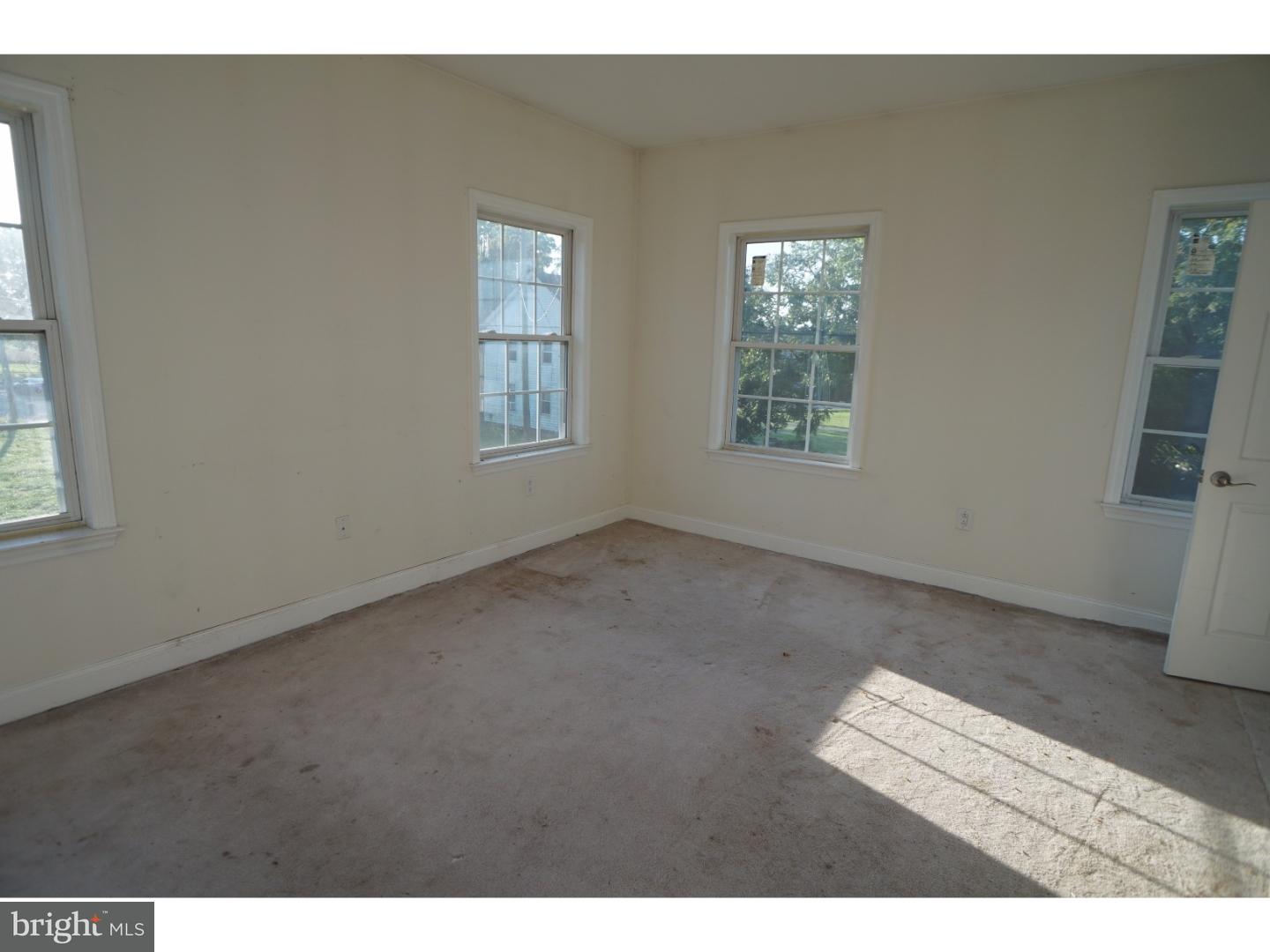 273 Glassboro Road Monroeville, NJ 08343 - Photo 8 of 16
