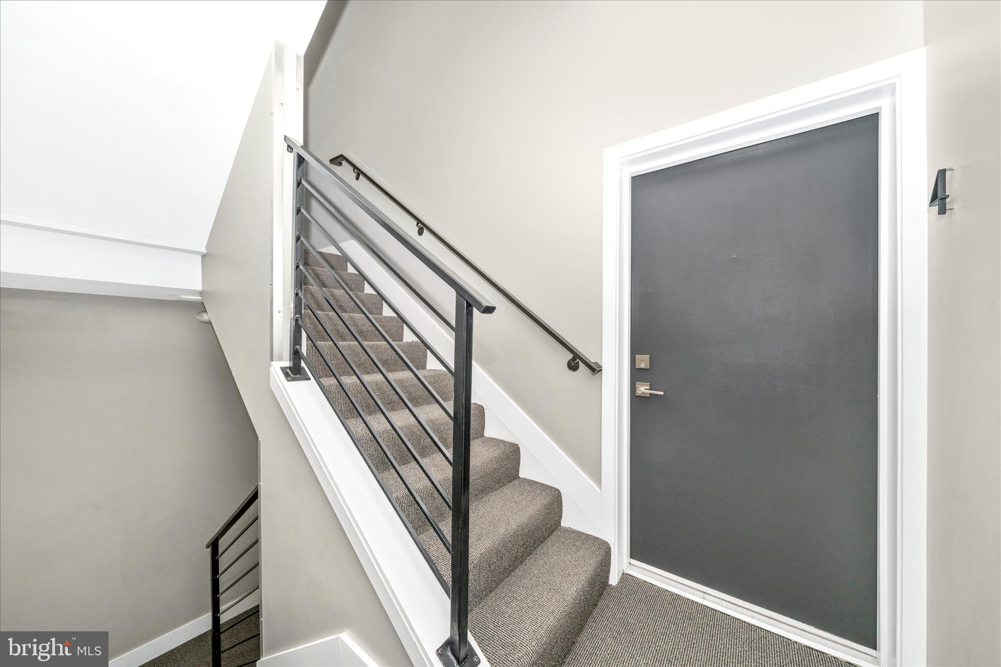 7129 Georgia Avenue Northwest, Unit 4 Washington, DC 20012 - Photo 6 of 30 a view of entryway