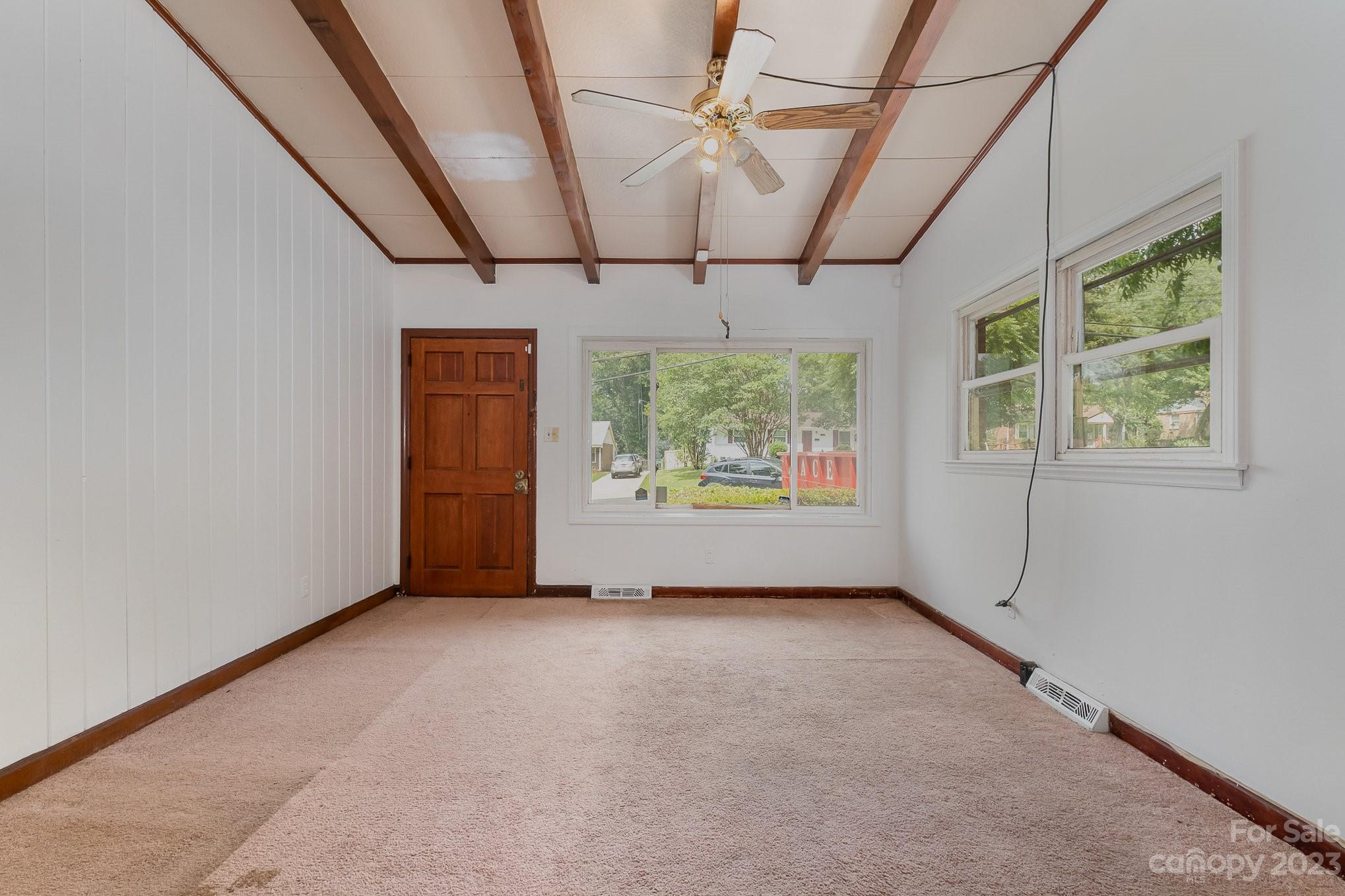 1139 Clanton Road Charlotte, NC 28217 - Photo 4 of 22