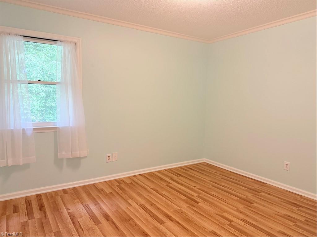 381 James Court High Point, NC 27265 - Photo 17 of 33