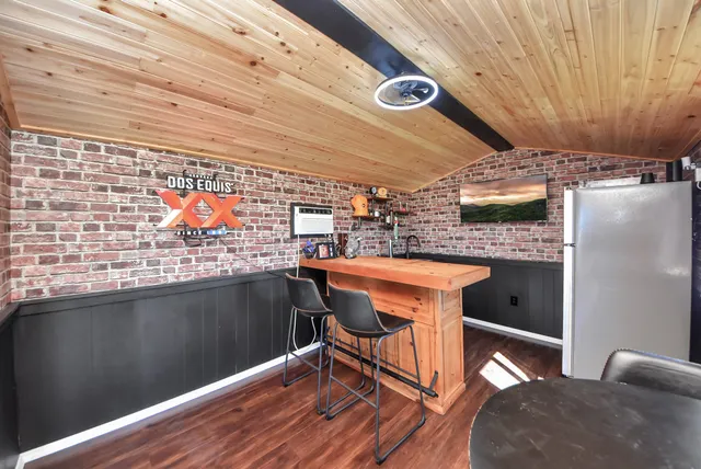 $415,000 | 930 Pismo Lane, Rosharon, TX 77583