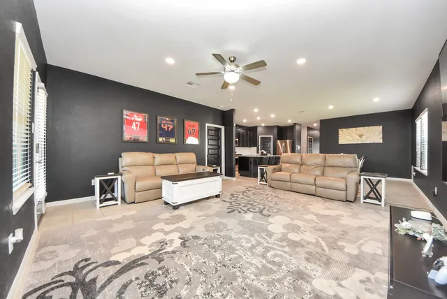 $415,000 | 930 Pismo Lane, Rosharon, TX 77583