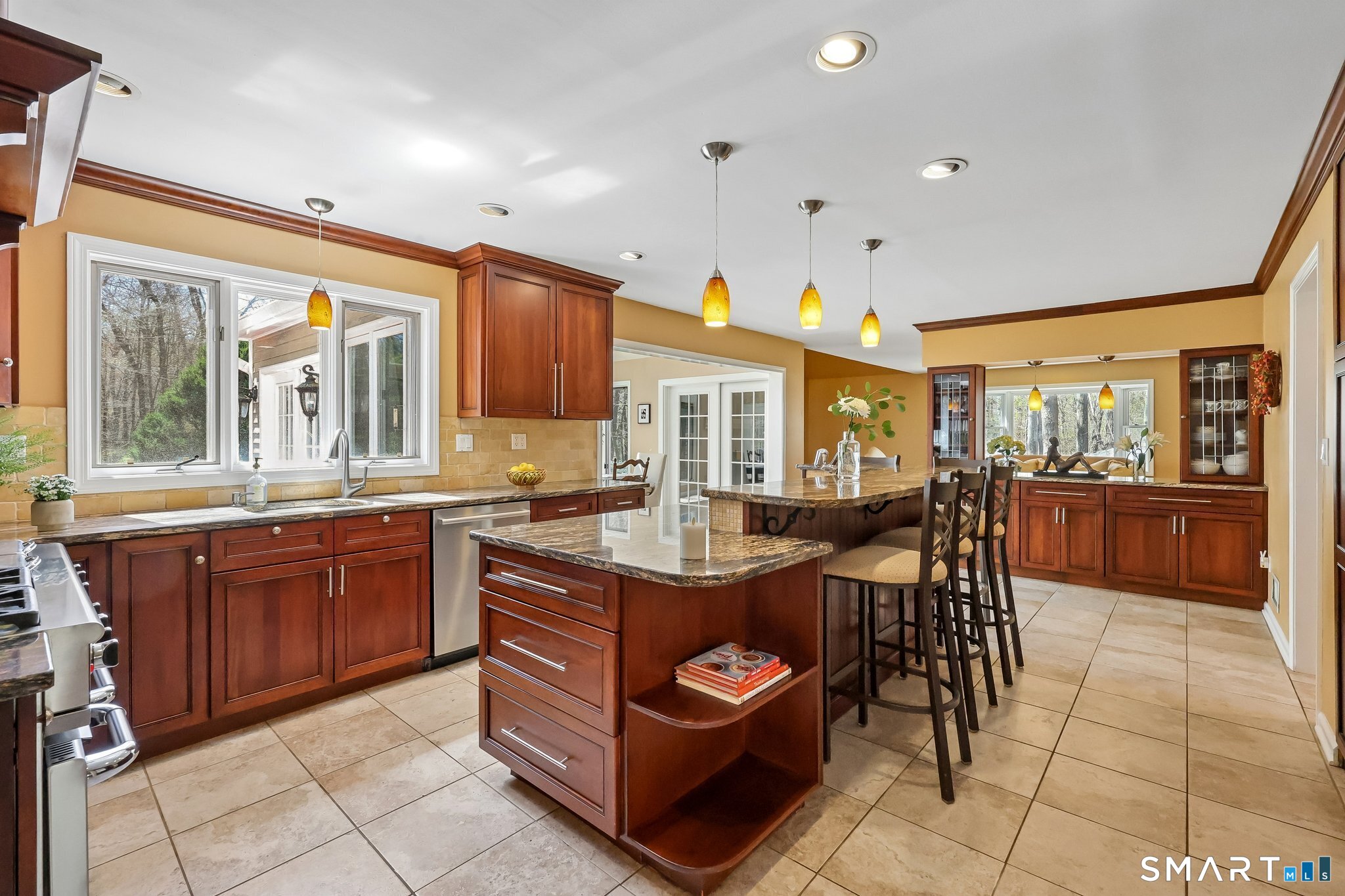 86 Quail Run Madison, CT 06443 - Photo 12 of 37 The kitchen is a showstopper!