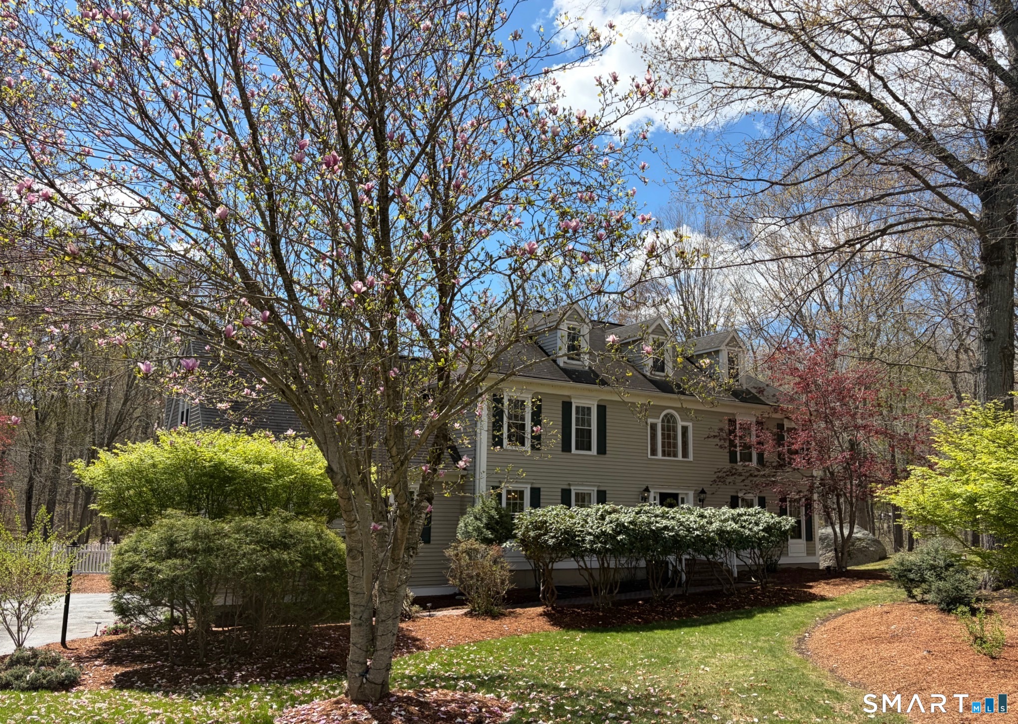 86 Quail Run Madison, CT 06443 - Photo 2 of 37 This pretty home is set back from the road and has a lot of privacy