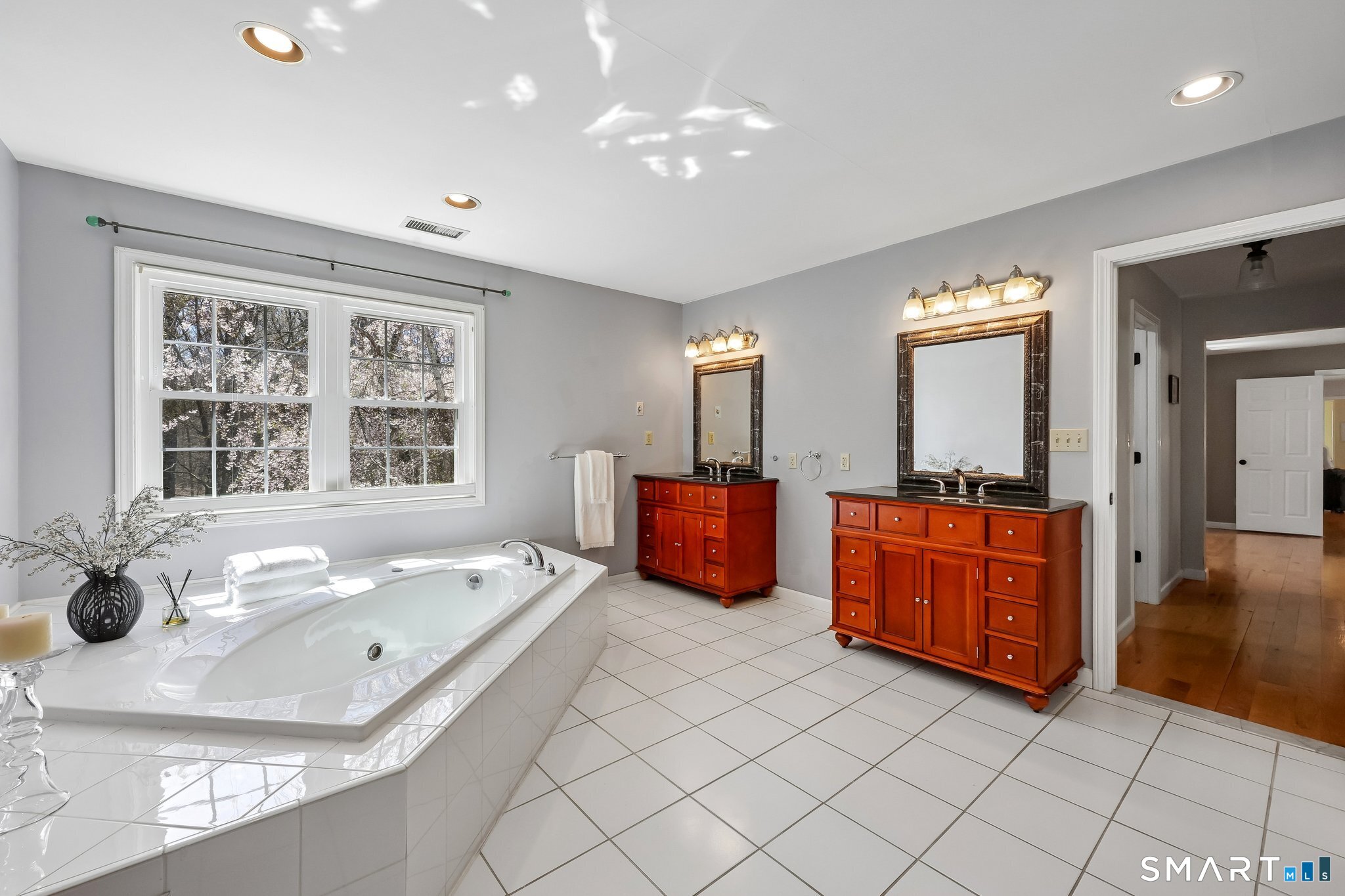 86 Quail Run Madison, CT 06443 - Photo 21 of 37 The primary bath suite