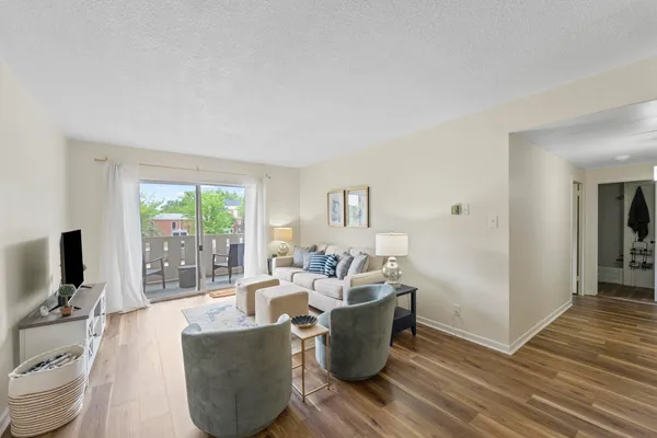 $125,000 | 1960 North Parkway Avenue, Unit 205, Memphis, TN 38112