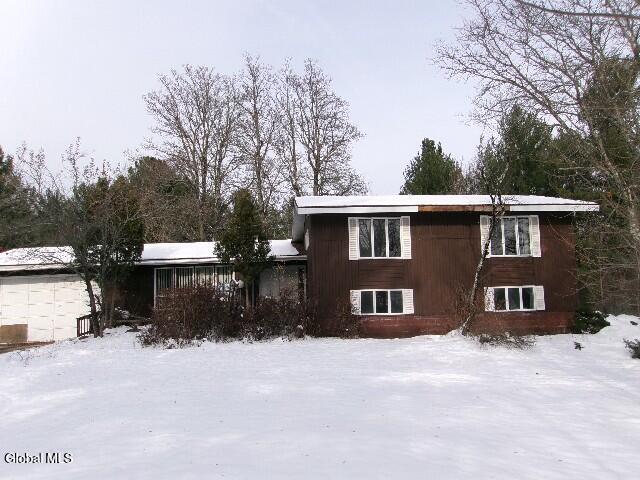 1958 Putnam Road Rotterdam, NY 12306 - Photo 1 of 94 752_2065