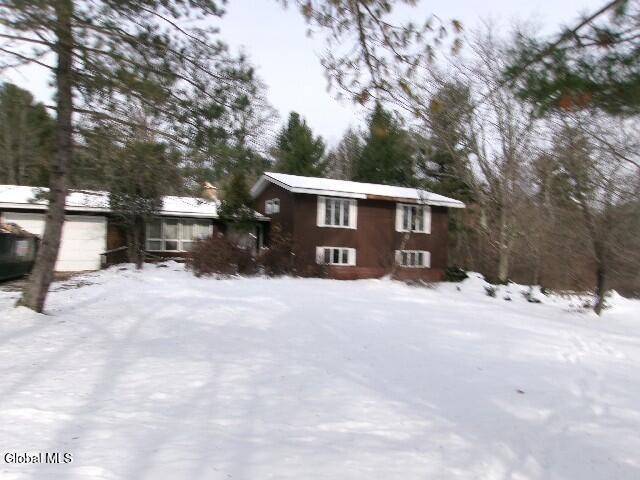 1958 Putnam Road Rotterdam, NY 12306 - Photo 3 of 94 752_2064