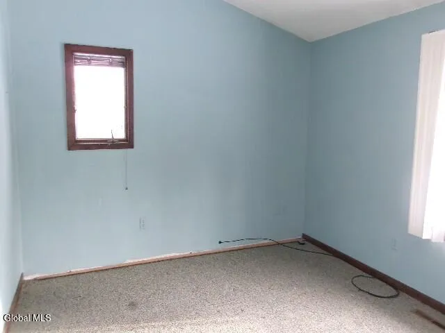 $279,900 | 1958 Putnam Road, Rotterdam, NY 12306