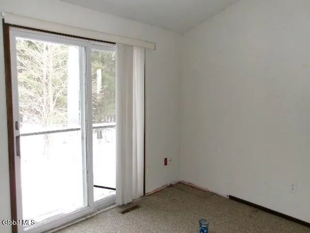 $279,900 | 1958 Putnam Road, Rotterdam, NY 12306