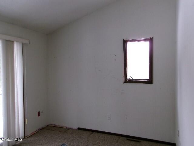 1958 Putnam Road Rotterdam, NY 12306 - Photo 56 of 94 752_2119