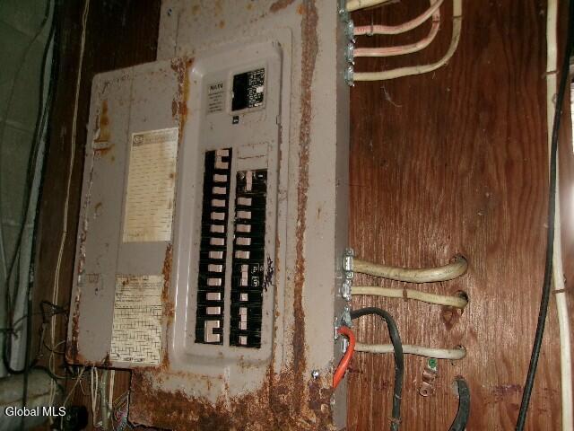 1958 Putnam Road Rotterdam, NY 12306 - Photo 78 of 94 752_2141