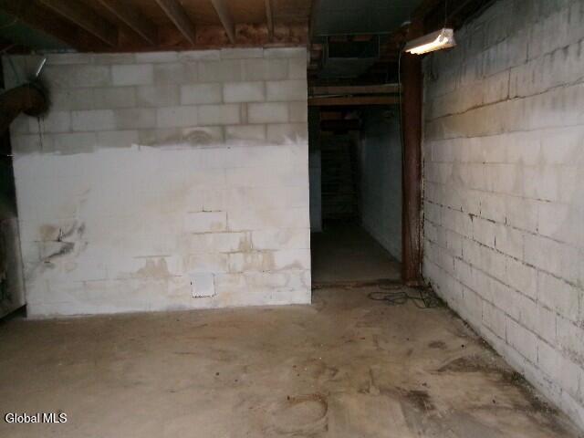 1958 Putnam Road Rotterdam, NY 12306 - Photo 79 of 94 752_2142