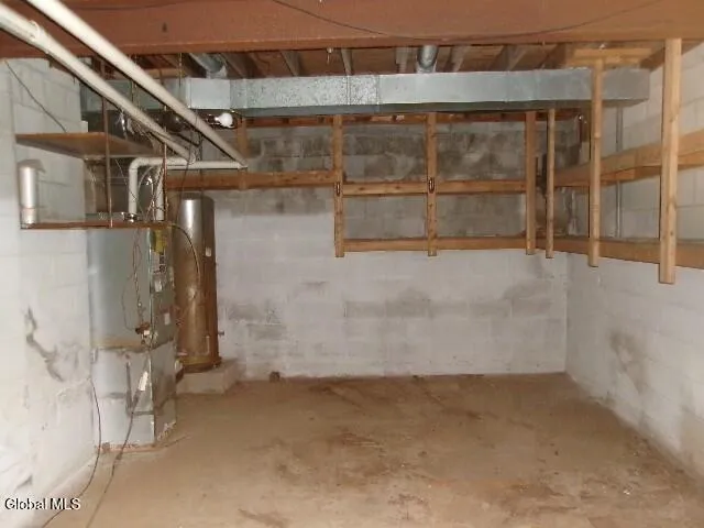 $279,900 | 1958 Putnam Road, Rotterdam, NY 12306