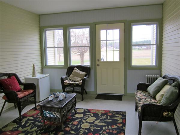 36 Strong Road Southampton, MA 01073 - Photo 5 of 20 a living room with furniture and a window