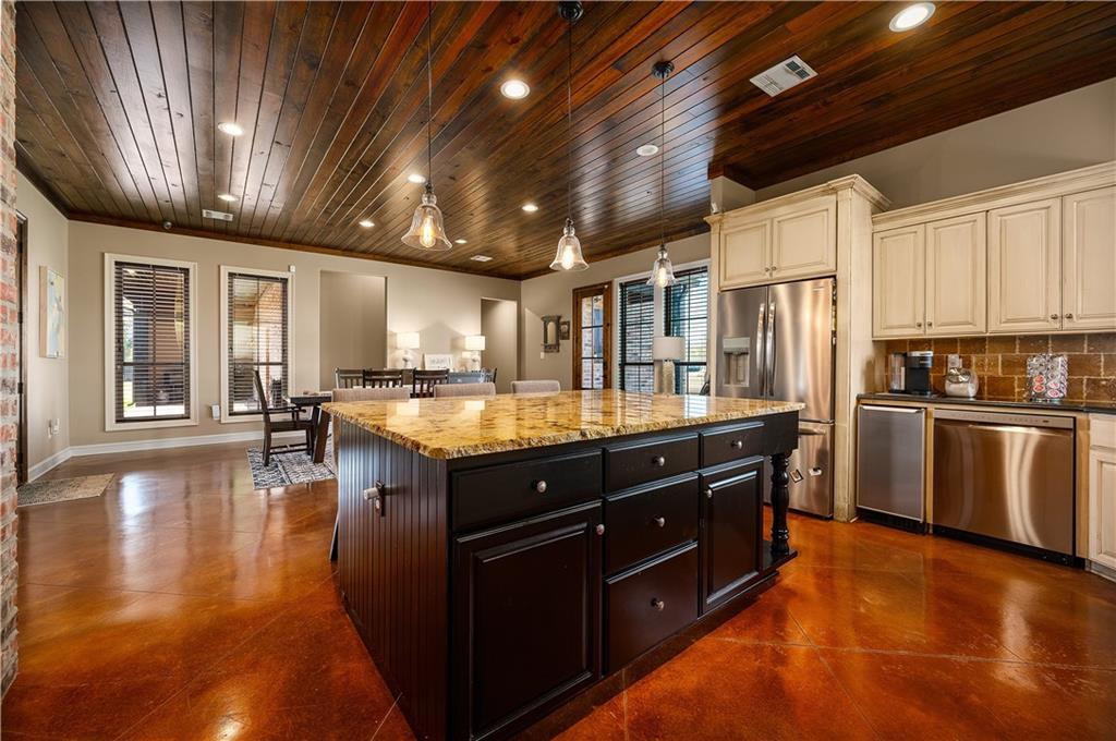 123 Columns Drive Alexandria, LA 71303 - Photo 15 of 45