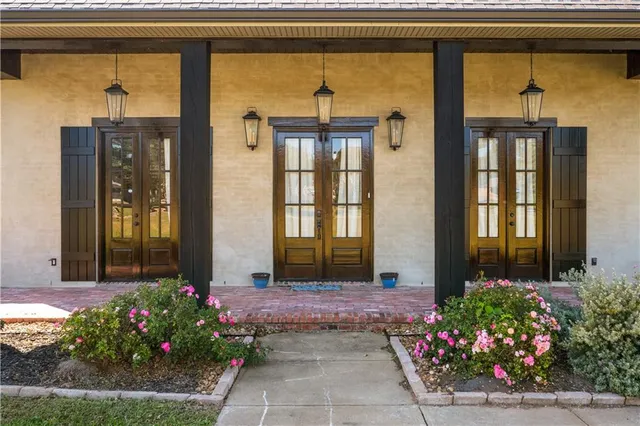 $749,000 | 123 Columns Drive, Alexandria, LA 71303