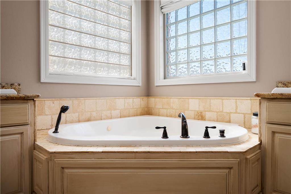 123 Columns Drive Alexandria, LA 71303 - Photo 21 of 45