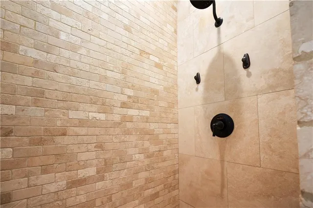 $749,000 | 123 Columns Drive, Alexandria, LA 71303