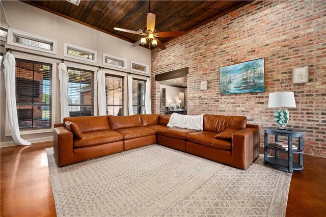 $749,000 | 123 Columns Drive, Alexandria, LA 71303