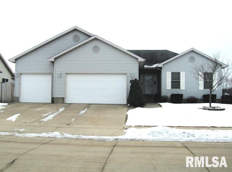 3855 Raleigh Avenue Bettendorf, IA 52722 - Photo 1 of 20 Gallery Image 1