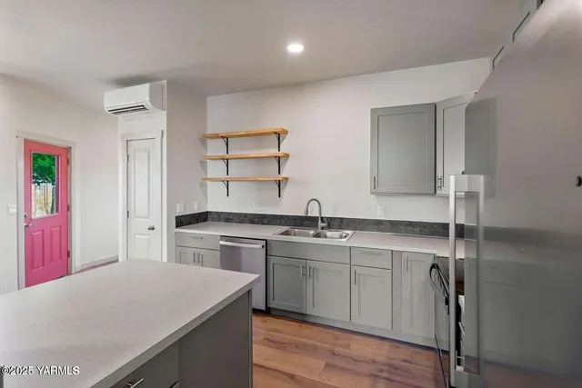 $265,000 | 801 South 16th Avenue, Unit 5, Yakima, WA 98902