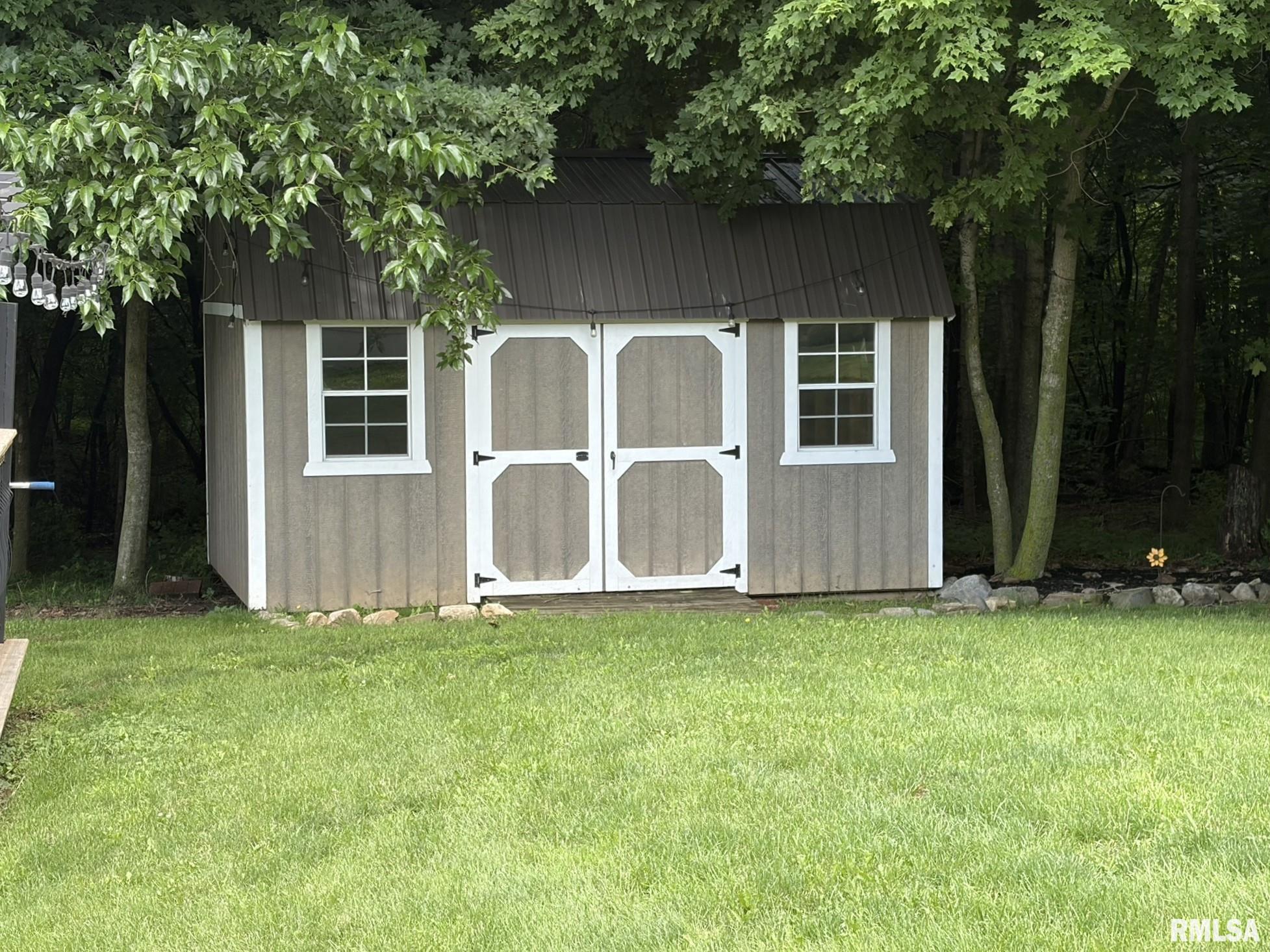 324 Casey Road Farmington, IL 61531 - Photo 63 of 68