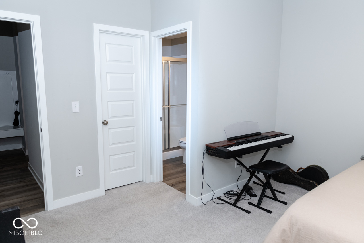 9176 Springbrook Drive Pendleton, IN 46064 - Photo 23 of 33