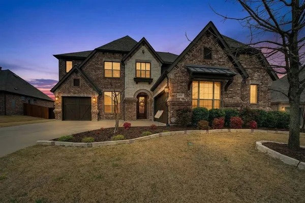 $825,000 | 816 Lazy Brooke Drive, Rockwall, TX 75087