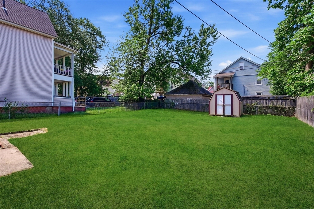 540 Armory Street Springfield, MA 01104 - Photo 26 of 28