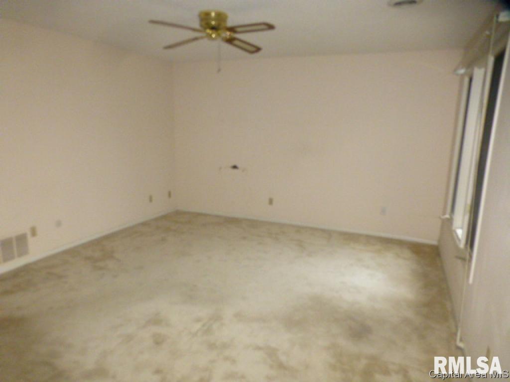 60 Brookside Place Springfield, IL 62704 - Photo 3 of 11 Gallery Image 3