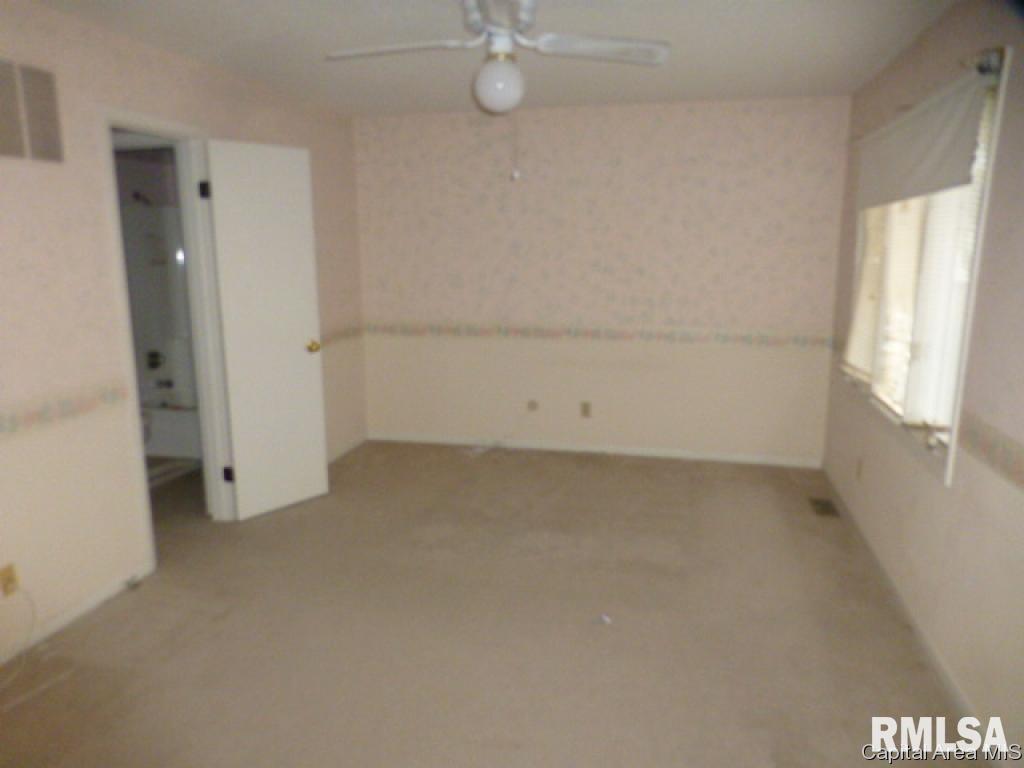 60 Brookside Place Springfield, IL 62704 - Photo 6 of 11 Gallery Image 6