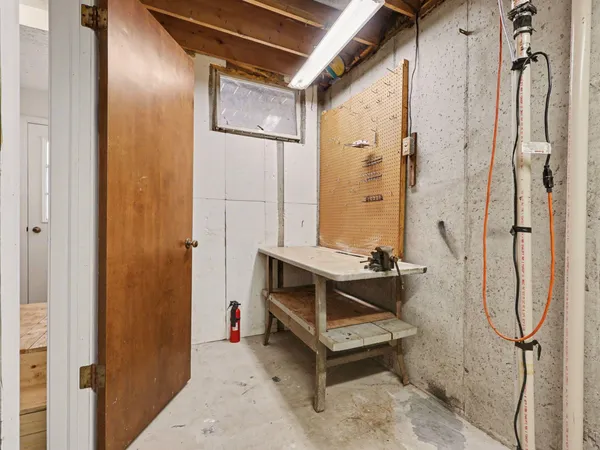 $700,000 | 6605 North Street, Saugatuck, MI 49453