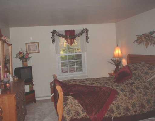 5151 Keiners Lane Pittsburgh, PA 15276 - Photo 5 of 8