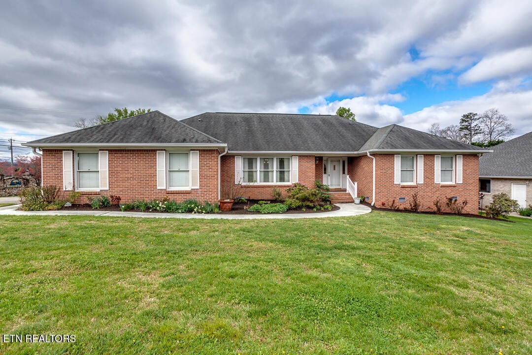 101 Country Run Circle Powell, TN 37849 - Photo 1 of 38 Gallery Image 1