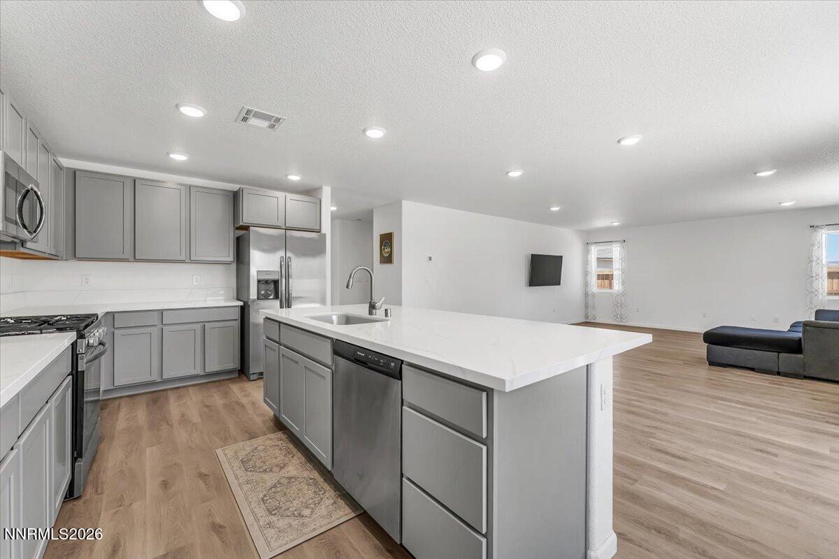 6778 Shell Court Fernley, NV 89408 - Photo 18 of 60 17-6778 Shell Ct Fernley NV 89408 2 (27