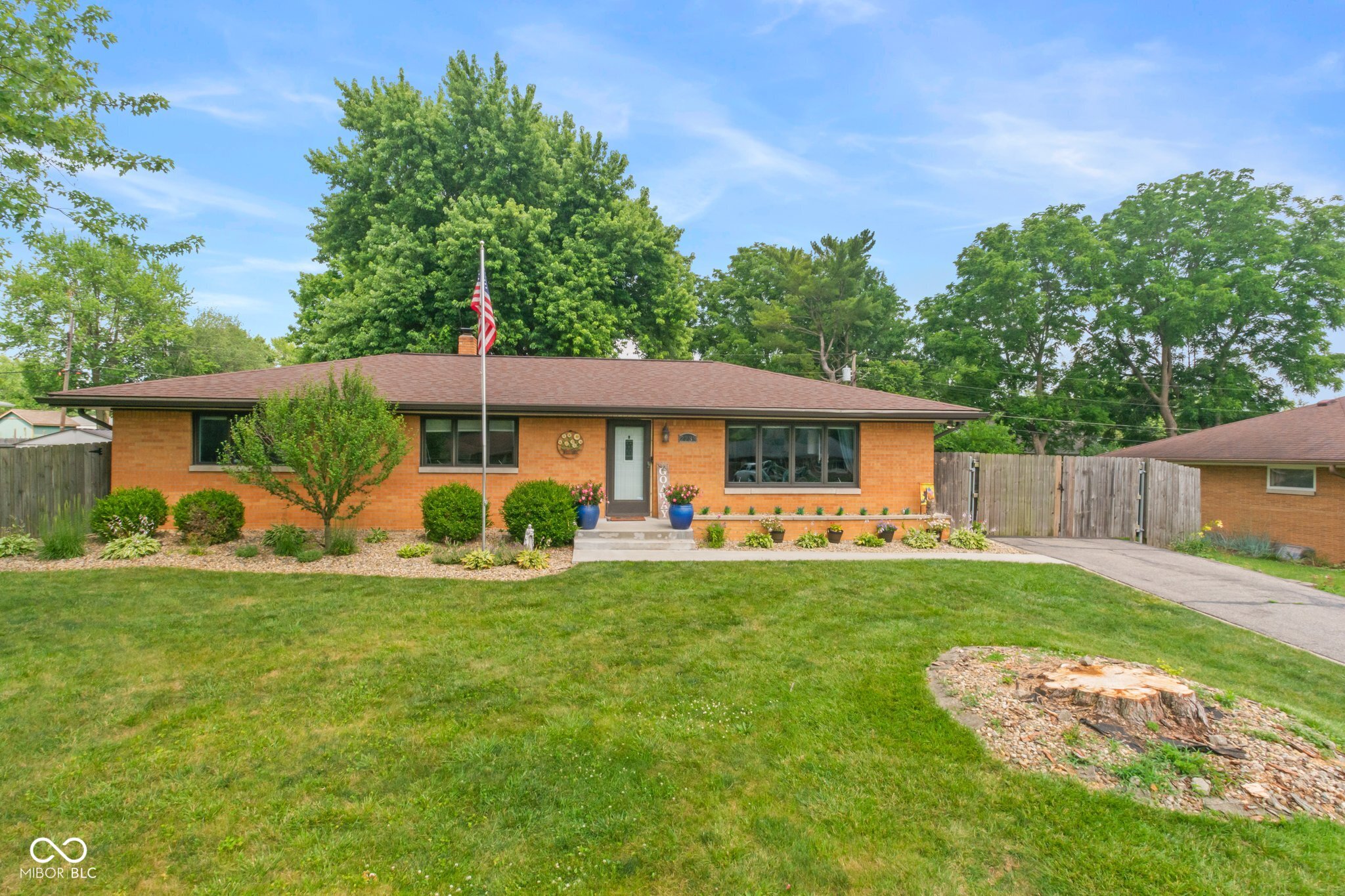 2233 Rosedale Drive Indianapolis, IN 46227 - Photo 1 of 24 Gallery Image 1