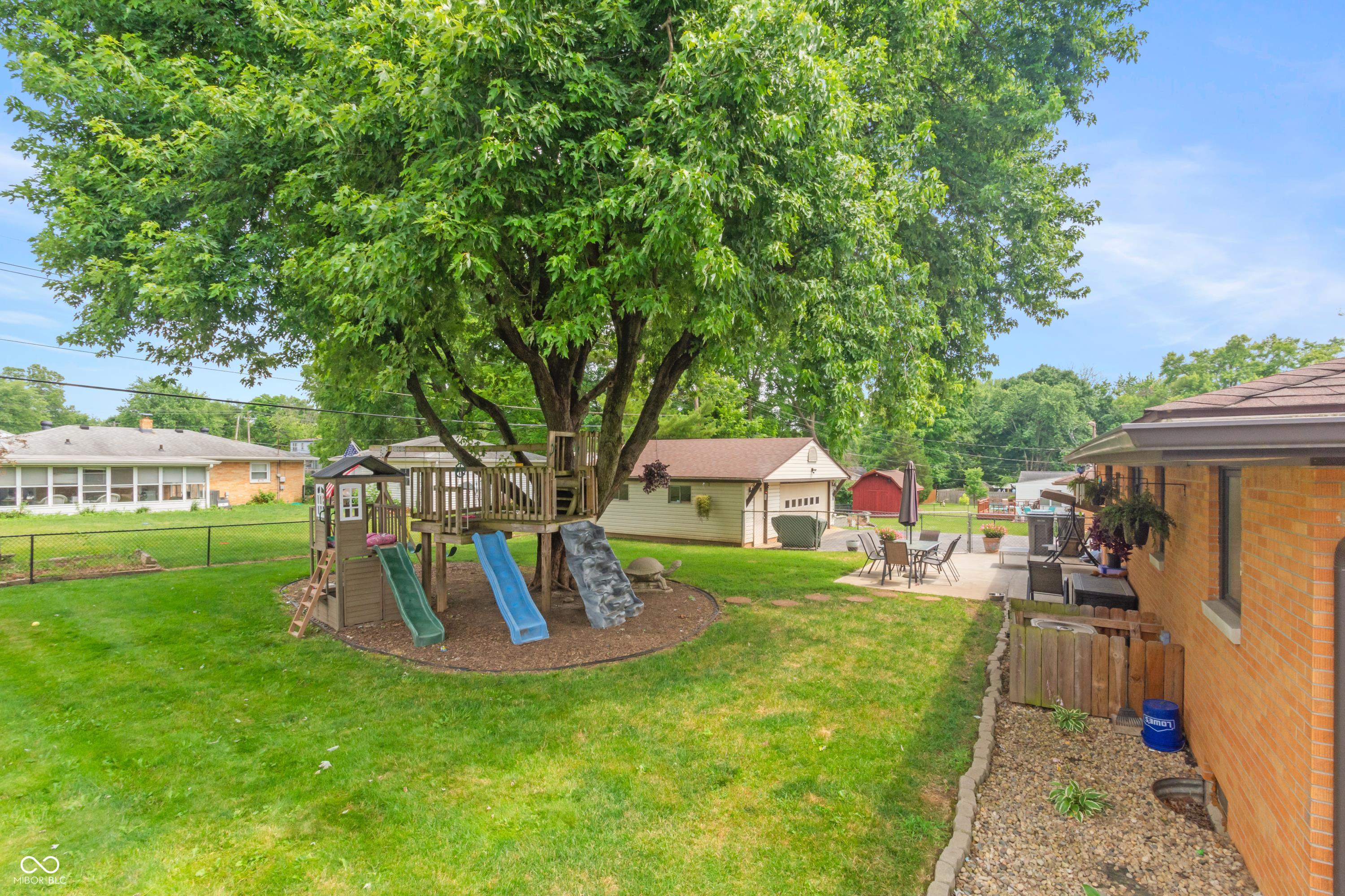 2233 Rosedale Drive Indianapolis, IN 46227 - Photo 23 of 24 Gallery Image 23