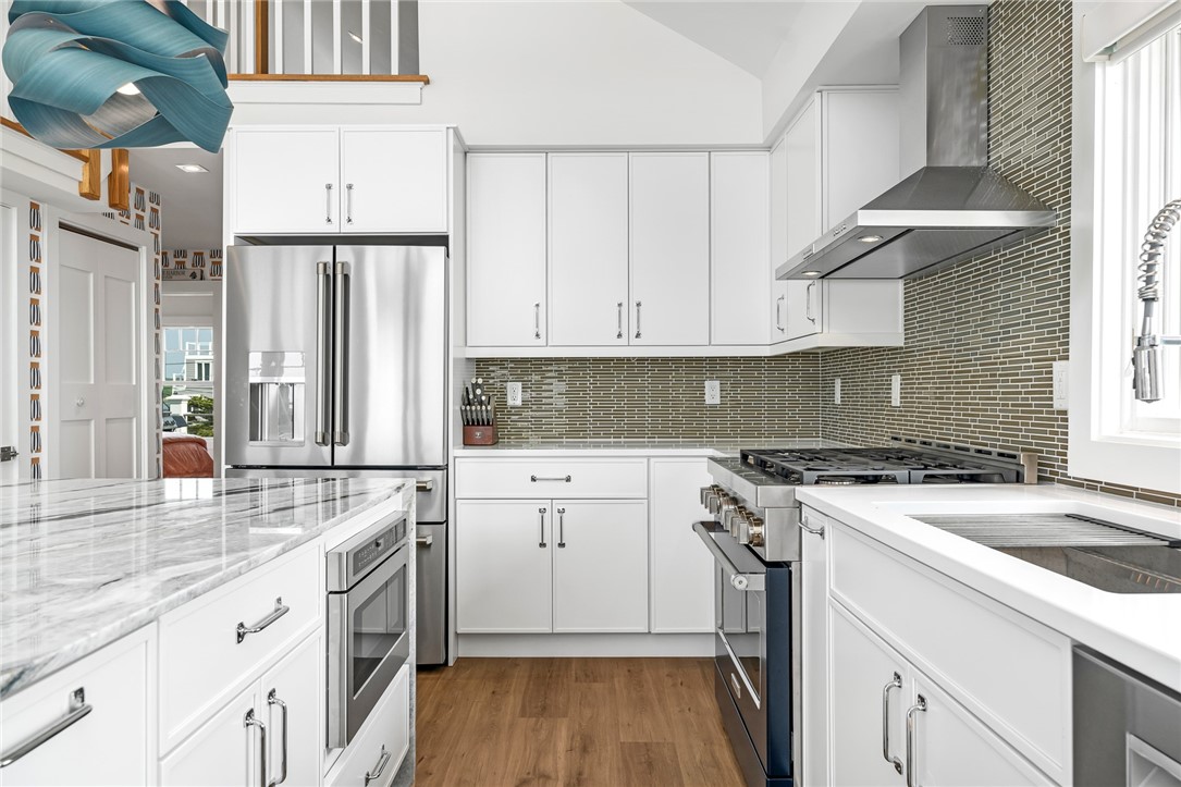 413 Atlantic Avenue Westerly, RI 02891 - Photo 15 of 45