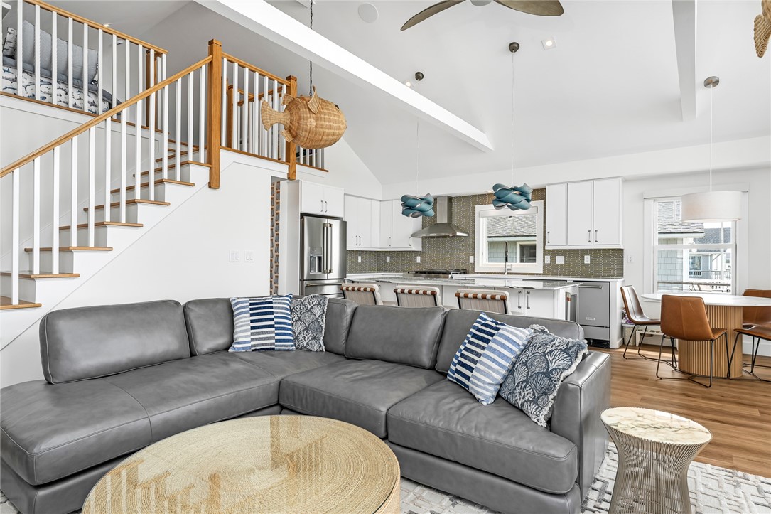 413 Atlantic Avenue Westerly, RI 02891 - Photo 23 of 45