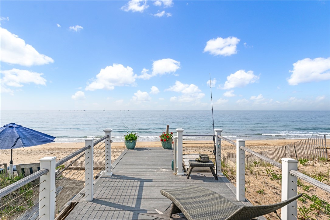 413 Atlantic Avenue Westerly, RI 02891 - Photo 8 of 45