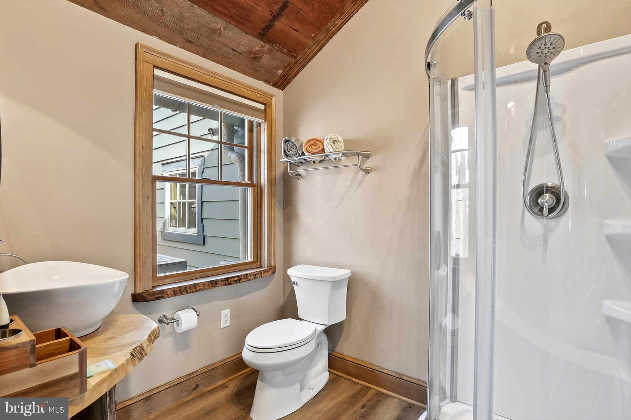 621 Sugars Bridge Road West Chester, PA 19380 - Photo 20 of 27 Studio