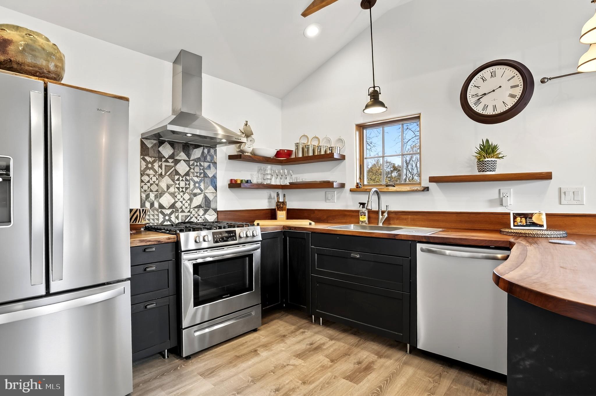 621 Sugars Bridge Road West Chester, PA 19380 - Photo 8 of 27 1 Bed Walkup Apartment