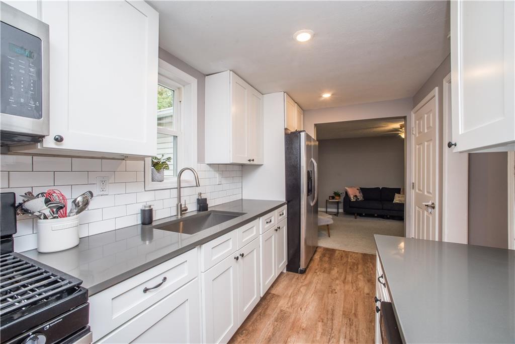644 Highview Road Pittsburgh, PA 15234 - Photo 11 of 25 Gallery Image 11