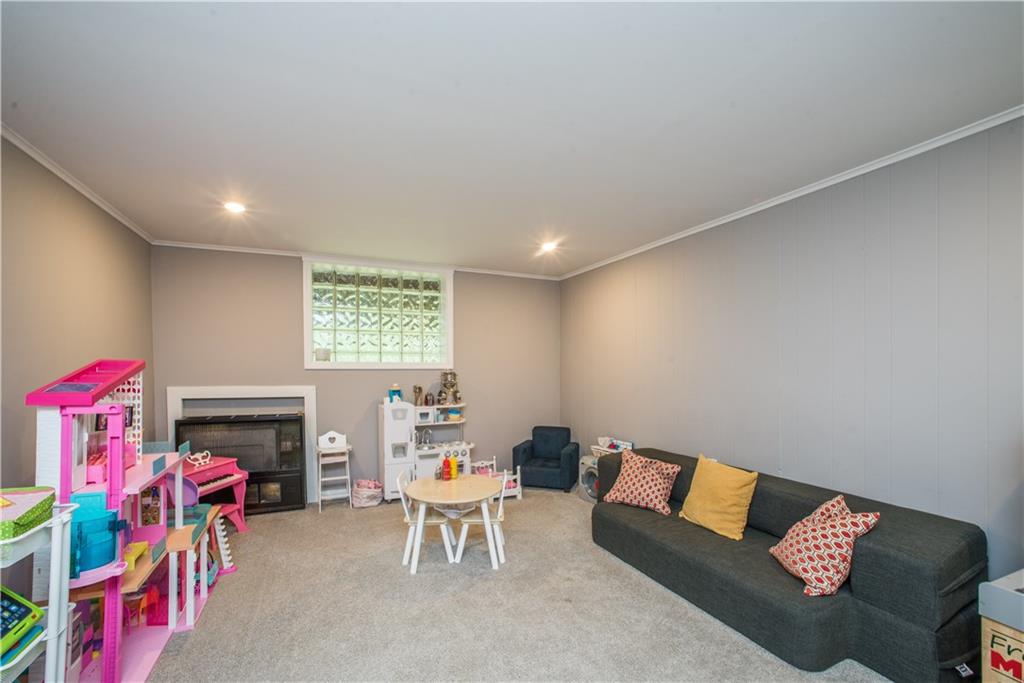 644 Highview Road Pittsburgh, PA 15234 - Photo 22 of 25 Gallery Image 22