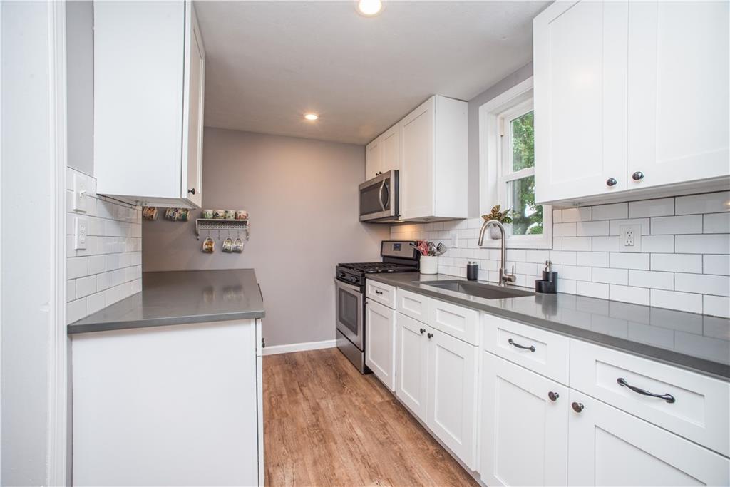 644 Highview Road Pittsburgh, PA 15234 - Photo 10 of 25 Gallery Image 10