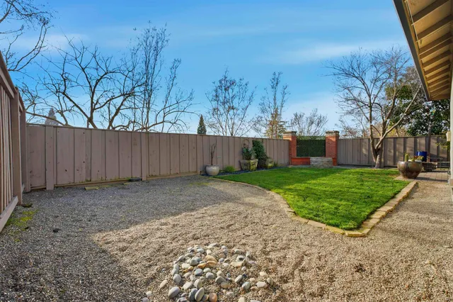 $3,300 | 601 Tamarindo Way, Roseville, CA 95678