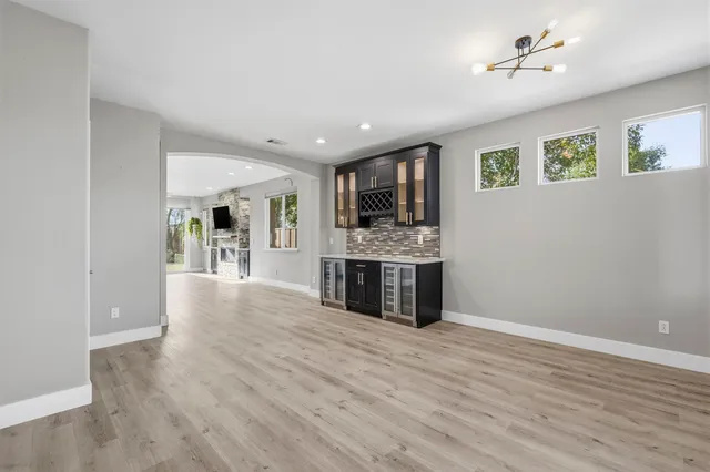 $3,300 | 601 Tamarindo Way, Roseville, CA 95678